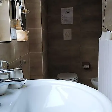 Cconforthotels R&b מלון 3*