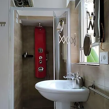Cconforthotels R&b בארי